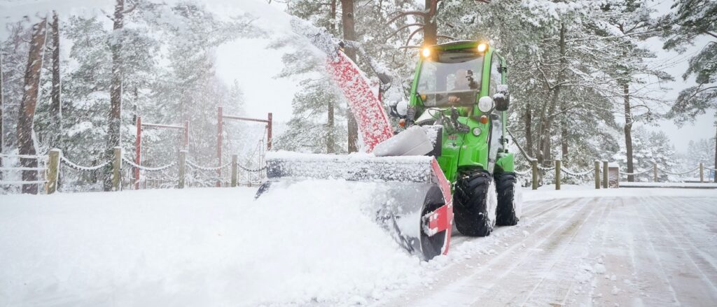 Vedlikehold på brøyteustyret 1 F130H